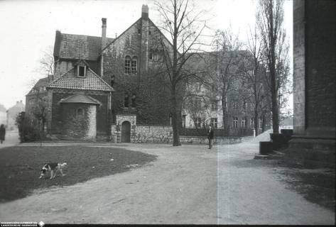 LKArchivH_Sammlung Mewes1_007, Hannover, Pfarrhaus der Garnisonkirche, 1957 (?) (Diasammlung Mewes), 1957