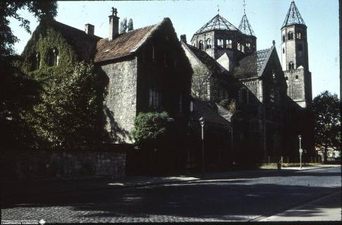 LKArchivH_Sammlung Mewes1_015, Hannover, Garnisonkirche und Pfarrhaus, 1959 (Diasammlung Mewes), 1959