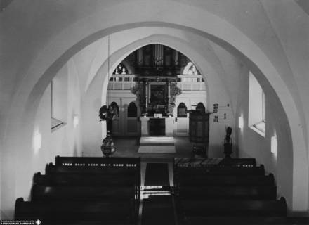 S2 A 112 Nr. 107, Barkhausen, Martini- und Catarinenkirche, Altarraum, 1980, 1980