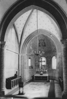 S2 Nr. 19448, Bassum, Stiftskirche St. Mauritius und St. Viktor, Altarraum, um 1920, 1920