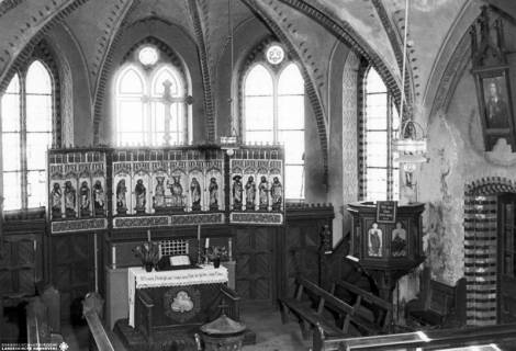 S2 Nr. 3833, Betzendorf, Ev.-luth. St. Peter und Paul-Kirche, Altarraum mit Flügelaltar, 1951, 1951