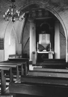 S2 A 18 Nr. 16, Bühren (KK Nienburg), Kirche, Altarraum, um 1960, um 1960