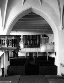 S2 Witt Nr. 1477, Dorum, Bartholomäus-Kirche, Innenraum nach Westen, März 1961, 1961