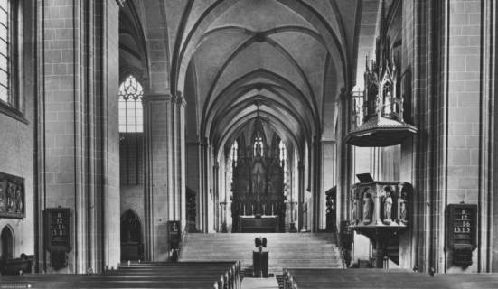 S2 Nr. 8210, Einbeck, Münsterkirche St. Alexandri, Innenraum nach Osten, o. D., ohne Datum