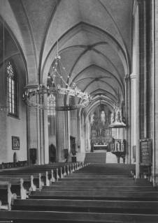S2 Nr. 8212, Einbeck, Münsterkirche St. Alexandri, Innenraum nach Osten, o.D., ohne Datum