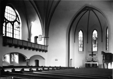 S2 Nr. 9866, Moritzberg, Kirche, Altarraum und Seitenschiff, 1903, 1903