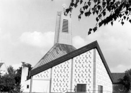 S2 Nr. 19034, Hildesheim, Paul Gerhardt-Kirche, 1970, 1970