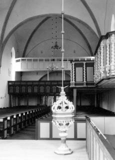 S2 Witt Nr. 1658, Lintorf, Kirche, Innenansicht nach Westen,  August 1962, 1962