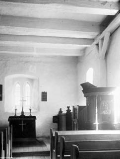 S2 Nr. 10855, Wasbüttel, Kapelle, Altarraum, o.D., ohne Datum