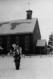 S2 Nr. 8376, Faßberg, Kirche, vor 1945, 1945