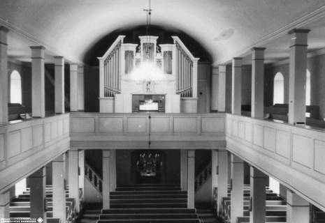 S 02b Nr. 786, Groß Munzel, Michaelis-Kirche, Innenraum nach Westen (nach Renovierung), 1953, ohne Datum