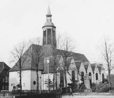 S2 Nr. 8739, Hermannsburg, Peter-u.-Paul-Kirche, neuer Zustand, o. D., ohne Datum
