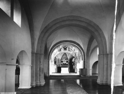 S2 A 18 Nr. 35, Marklohe, Clemens-Romanus-Kirche, Altarraum, um 1960, um 1960