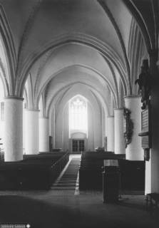 S2 Witt Nr. 15-001, Nienburg, Martin-Kirche, Nordschiff nach Osten, 1963, 1963