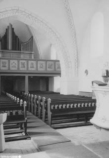 S2 Witt Nr. 1583, Sankt Jürgen, Georg-Kirche, Innenansicht nach Westen, August 1961
, 1961