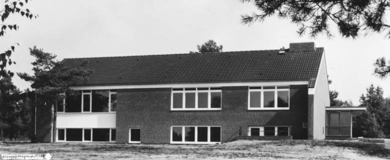 S2 A 117 Nr. 8, Schneverdingen, Markus-Kirchengemeinde, Gemeindehaus, 1968, 1968