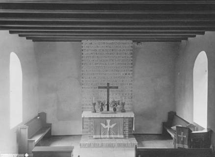 S2 Witt Nr. 241, Trupe, Marien-Kirche ("Truper Kapelle"), Altarraum, August 1951
, 1951