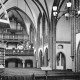 Landeskirchliches Archiv Hannover, S2 Nr. 2335, Langenhagen, Elisabeth-Kirche, Innenansicht nach Westen, 1956